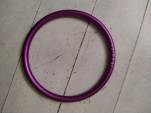 RS kroužek fialový