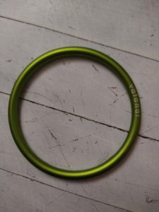 RS kroužek jarní zelená